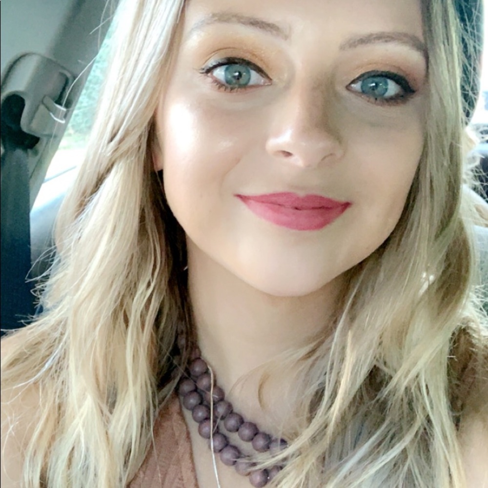 Meet your Posher, Shayla
